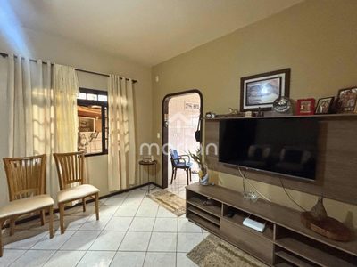 Casa, 3 quartos, 250 m² - Foto 3