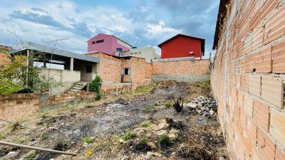 Terreno, 200 m² - Foto 3