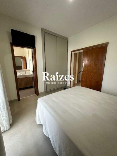 Casa, 3 quartos, 179 m² - Foto 5