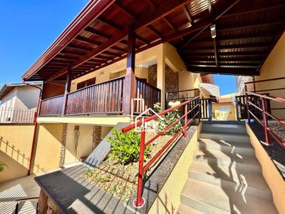 Casa, 3 quartos, 190 m² - Foto 2