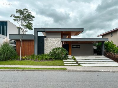 Casa de Condomínio, 4 quartos - Foto 1