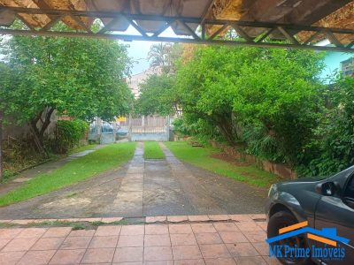 Casa, 3 quartos, 214 m² - Foto 1