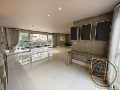 Apartamento, 3 quartos, 215 m² - Foto 2