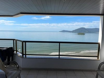 Apartamento, 3 quartos, 220 m² - Foto 2