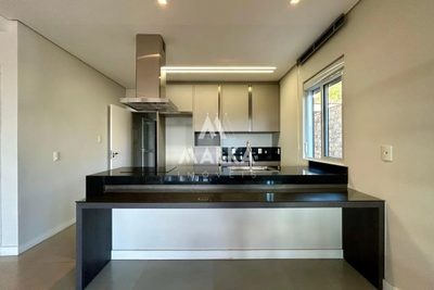 Casa, 4 quartos, 183 m² - Foto 2