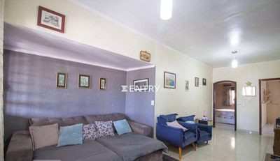 Casa, 3 quartos, 225 m² - Foto 1