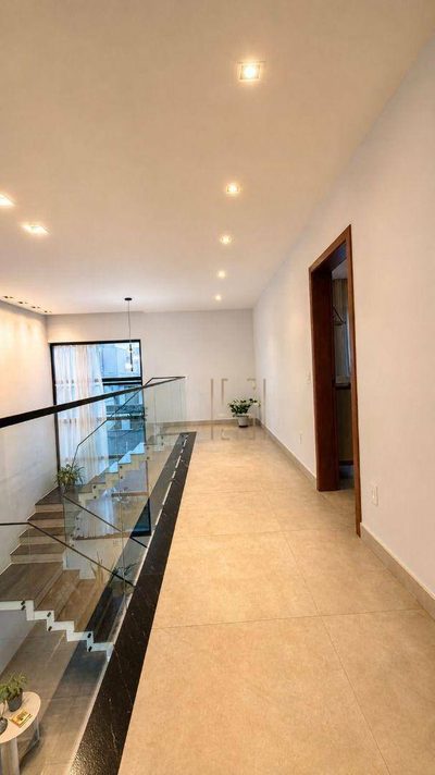Casa, 4 quartos, 245 m² - Foto 3
