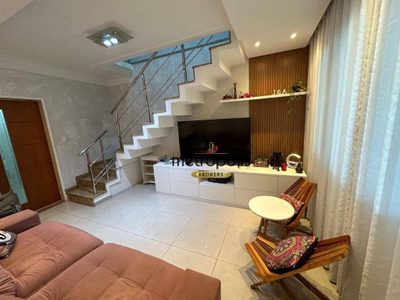 Sobrado, 3 quartos, 242 m² - Foto 1
