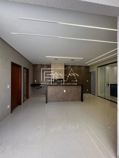 Casa, 3 quartos, 205 m² - Foto 2