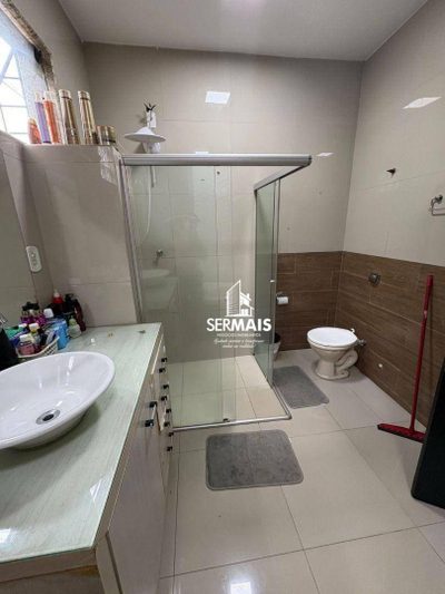 Casa, 3 quartos, 220 m² - Foto 2