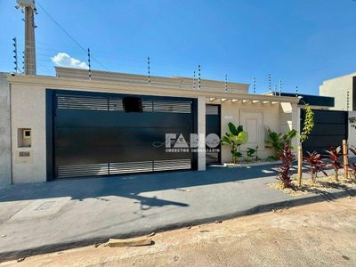 Casa, 3 quartos, 128 m² - Foto 2