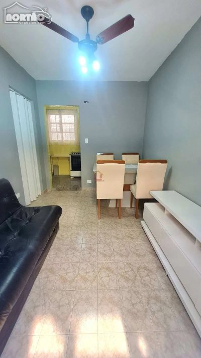 Casa, 2 quartos, 30 m² - Foto 2