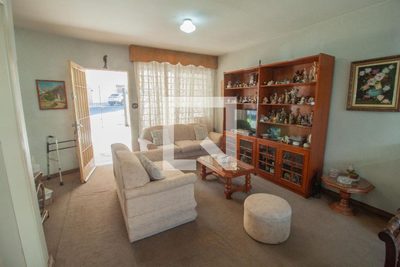 Casa, 4 quartos, 180 m² - Foto 2