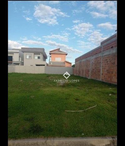 Loteamento e Condomínio, 212 m² - Foto 1
