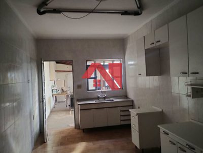 Casa, 4 quartos, 310 m² - Foto 2