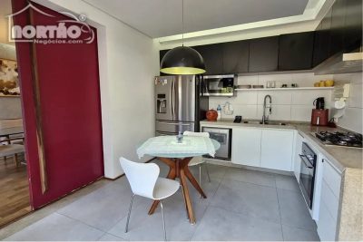Casa, 3 quartos, 315 m² - Foto 4