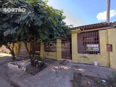 Casa, 4 quartos, 130 m² - Foto 1