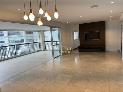 Apartamento, 3 quartos, 222 m² - Foto 1
