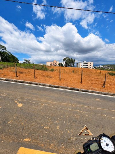 Terreno, 240 m² - Foto 1