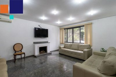 Casa, 7 quartos, 188 m² - Foto 1