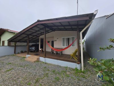 Casa, 2 quartos, 82 m² - Foto 1