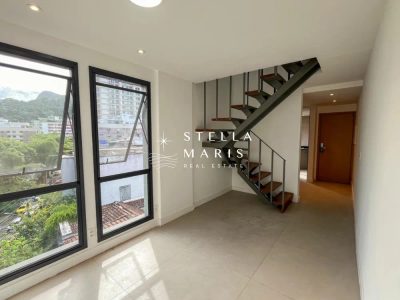 Cobertura, 3 quartos, 197 m² - Foto 2