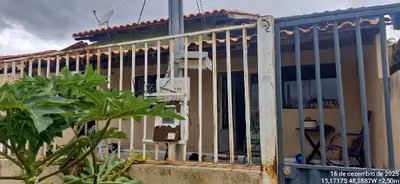 Casa, 2 quartos, 140 m² - Foto 1