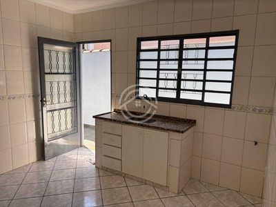 Casa, 3 quartos, 85 m² - Foto 2