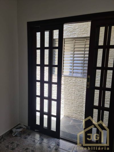 Sobrado, 5 quartos, 237 m² - Foto 2