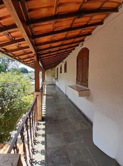 Casa, 4 quartos, 266 m² - Foto 1