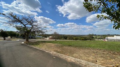 Loteamento e Condomínio, 472 m² - Foto 2