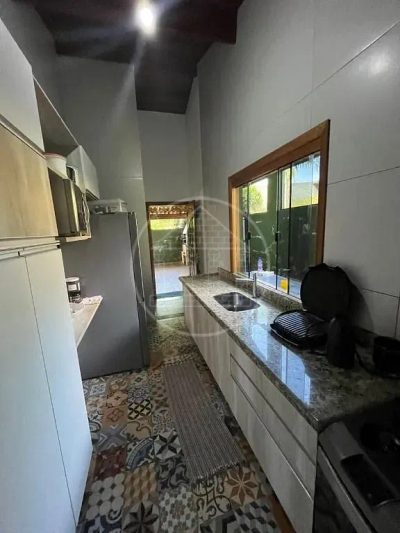 Sítio, 3 quartos, 750 m² - Foto 2