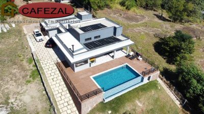 Casa, 4 quartos, 247 m² - Foto 1