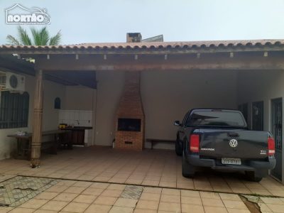 Casa, 3 quartos, 260 m² - Foto 4