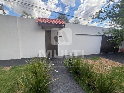 Casa, 3 quartos, 291 m² - Foto 3