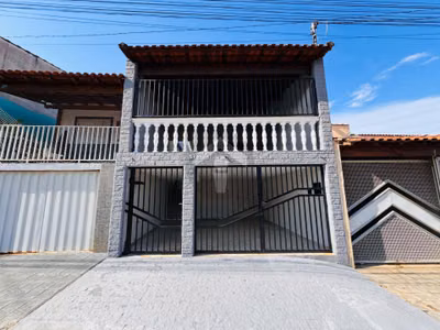 Casa, 2 quartos, 70 m² - Foto 1