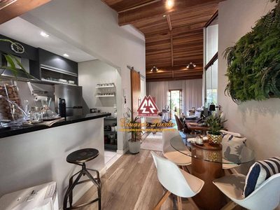 Sobrado, 3 quartos, 180 m² - Foto 1