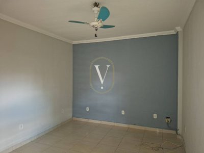 Casa, 2 quartos, 200 m² - Foto 1