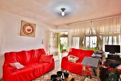 Casa, 2 quartos, 220 m² - Foto 1