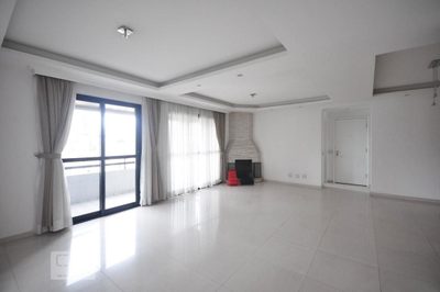 Apartamento, 3 quartos, 131 m² - Foto 1