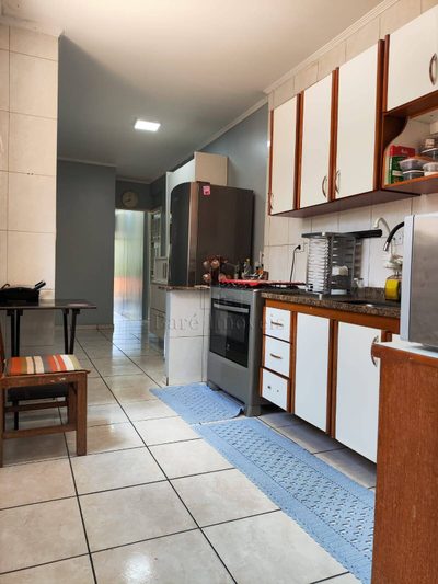 Sobrado, 3 quartos, 200 m² - Foto 2