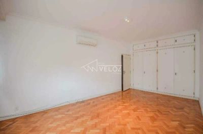 Apartamento, 3 quartos, 130 m² - Foto 1