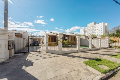 Casa, 3 quartos, 139 m² - Foto 1