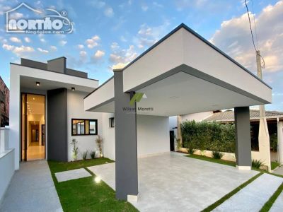 Casa, 5 quartos, 250 m² - Foto 1