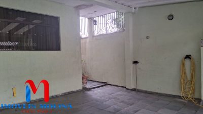 Sobrado, 3 quartos, 242 m² - Foto 2