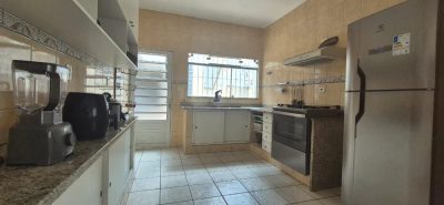 Casa, 4 quartos, 215 m² - Foto 3
