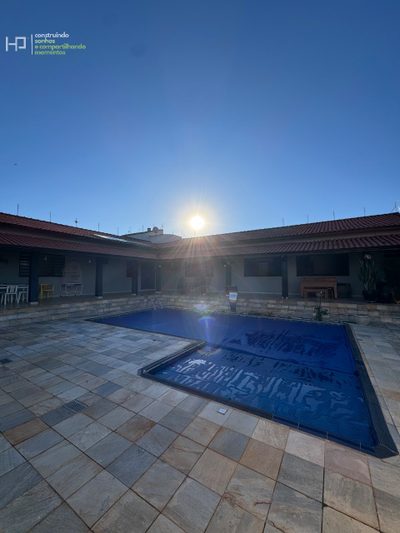 Casa, 3 quartos, 300 m² - Foto 1