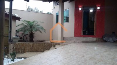 Casa, 3 quartos, 195 m² - Foto 2