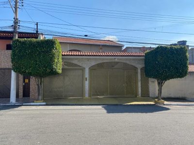 Sobrado, 4 quartos, 280 m² - Foto 1