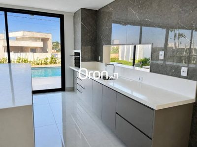 Sobrado, 4 quartos, 342 m² - Foto 1